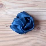 Seidentuch zum Spielen in meeresblau von Filges.