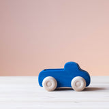 Grimms kleiner Lastwagen in blau.